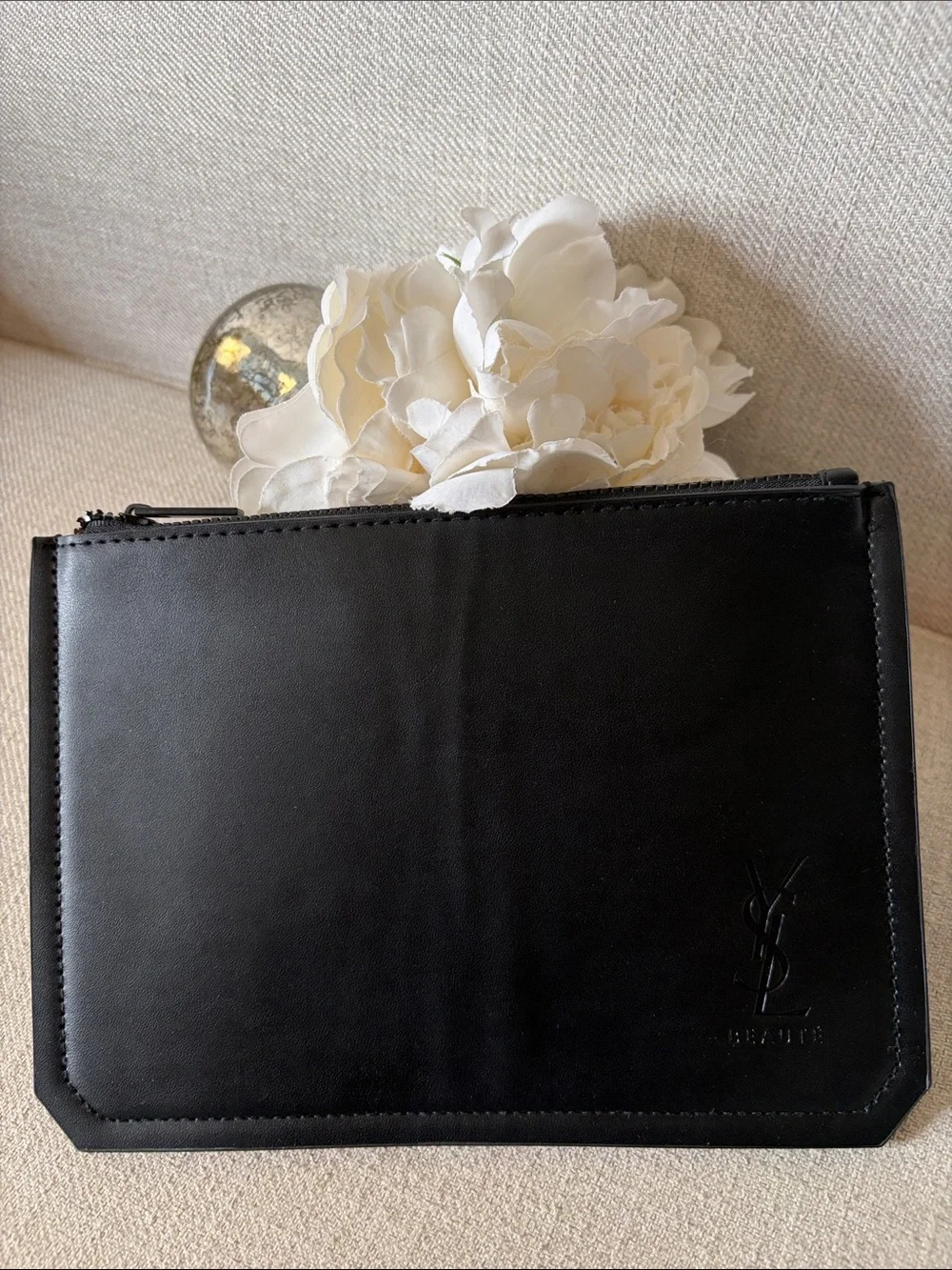 Yves Saint Laurent smooth black